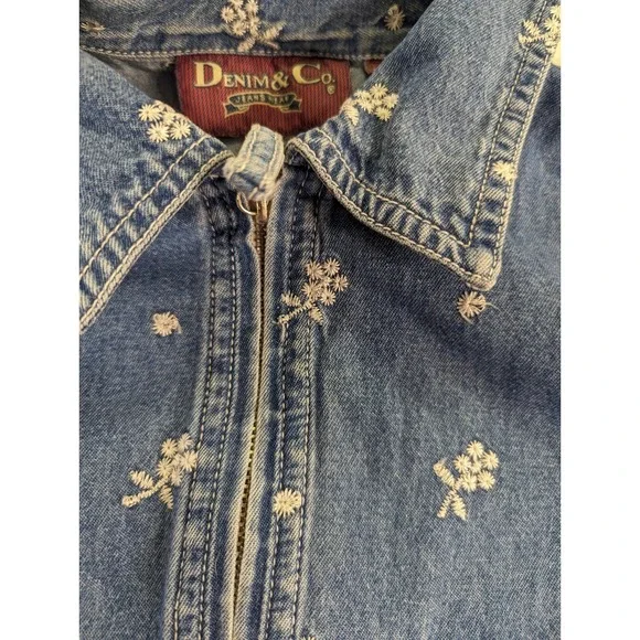 Vintage Denim & Co jeans wear womens M zipper front blue white embroidered top - Picture 4 of 10